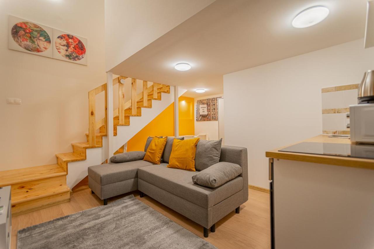 Cosy Downtown Flat In Budapest, Lisa Luaran gambar